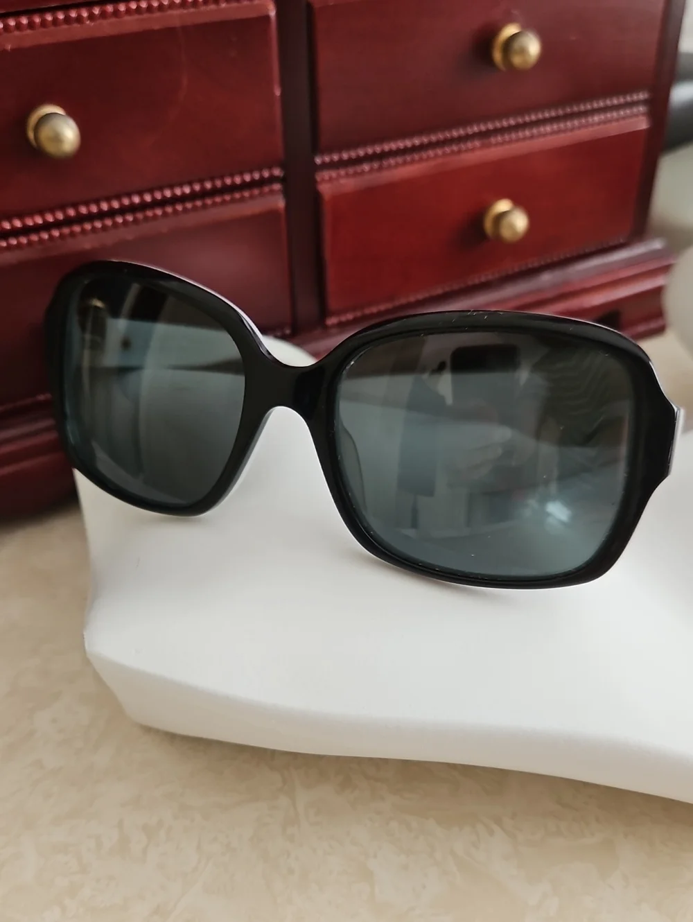 Kate Spade New York Annora Sunglasses.